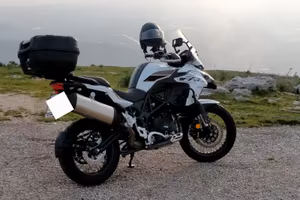 benelli trk 502 x