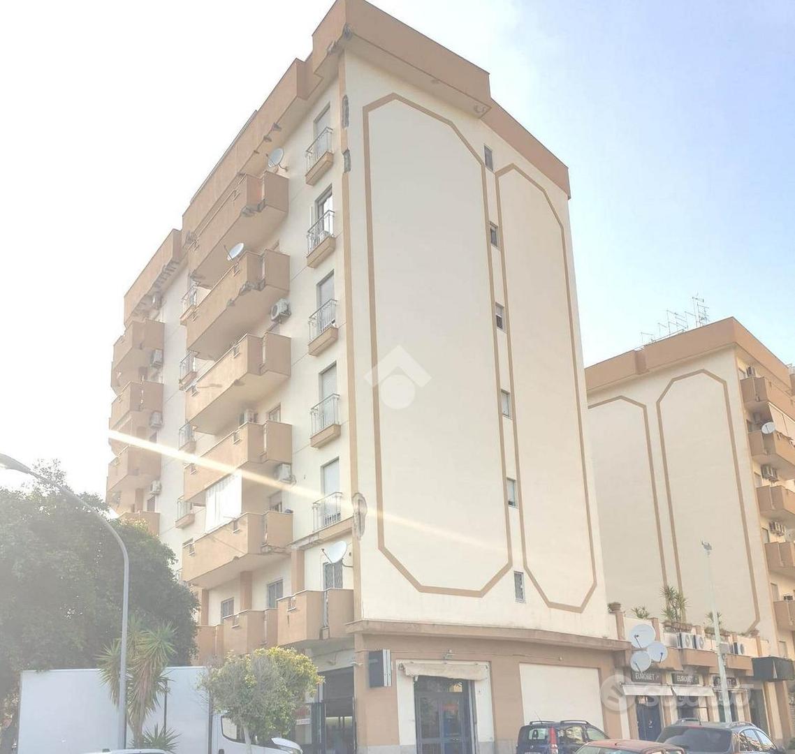 Appartamento – Palermo, Villaggio Santa Rosalia, IV Circoscrizione - Vista 3