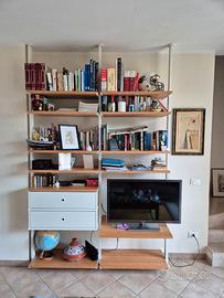 Scaffale ELVARLI di Ikea.