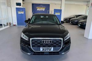 AUDI Q2 30 TDI S tronic Business Design