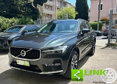 VOLVO XC60 Momentum pro MILD HYBRID B4