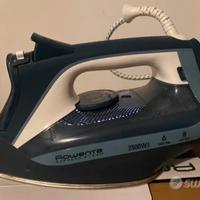 Ferro da stiro ROWENTA mai usato