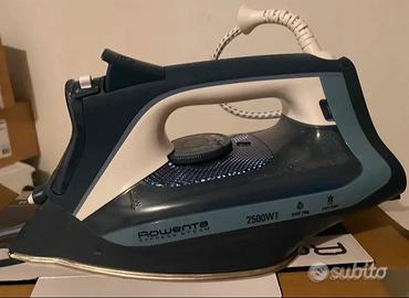 Ferro da stiro ROWENTA mai usato