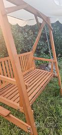 Dondolo da Giardino in Legno NUOVO, mai utilizzato