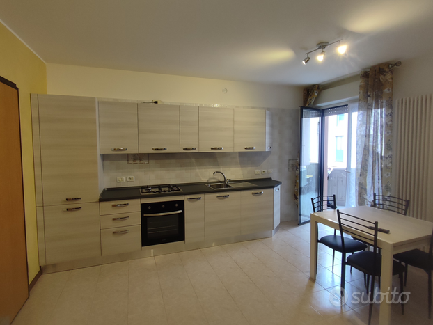 Camere Bergamo ( Stezzano)