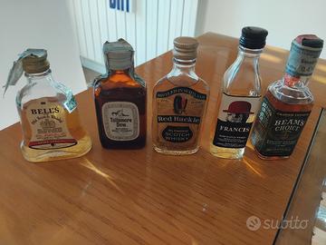 Bottiglie liquori mignon 