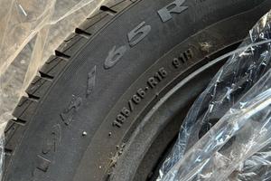 Set gomme Pirelli