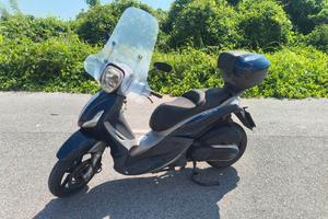 Piaggio Beverly 350