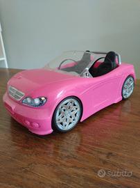 Barbie automobile rosa