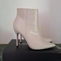 Stivaletti tronchetto avorio n.38 – Tacco 10 cm 