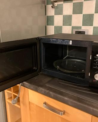 Forno a microonde Samsung con grill