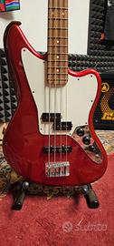 Fender Player Jaguar Bass PF Candy Apple Red