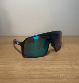 Occhiali Oakley sutro