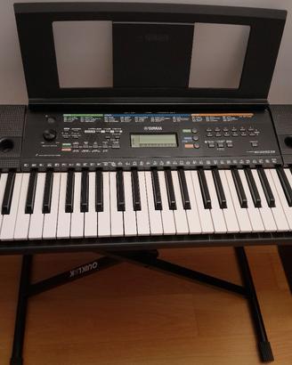 Pianola Yamaha Psr E253