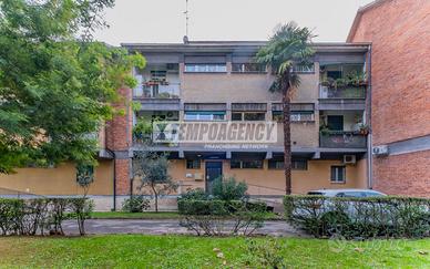 Luminoso Trilocale con Doppia Esposizione in Via V