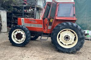 Trattore fiat 880 targato 4 cilindri funzionante i