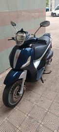 Piaggio Beverly 300 ie