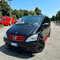 Furgone Vito-Mercedes Benz cambio automatico 2013