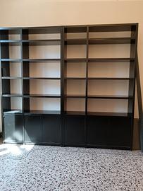 libreria  laccata nera a poro aperto