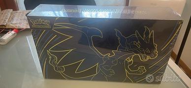 COLLEZIONE ULTRA PREMIUM MEGA CHARIZARD