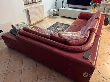 Divano a L in pelle