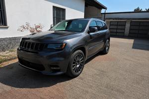 Jeep grand cherokee Summit Kit SRT