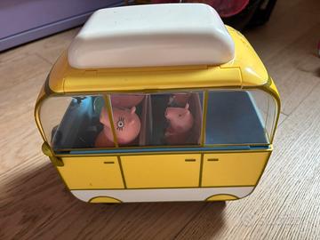 Camper Peppa Pig con 4 personaggi