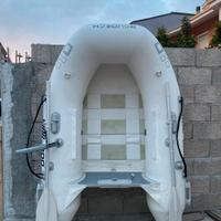 Tender 2 metri con motore