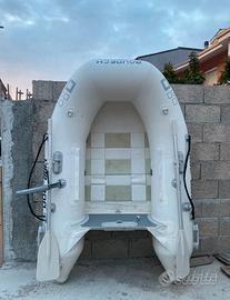 Tender 2 metri con motore