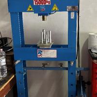 Pressa idraulica Ravaglioli 15t