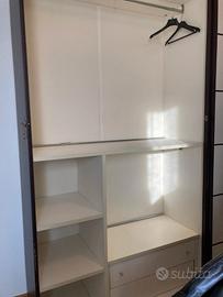 ARMADIO SEMI NUOVO LACCATO