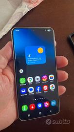 Samsung Galaxy S22 da 128gb pari al nuovo