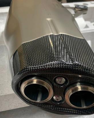 Akrapovič per BMW R1250GS