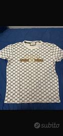 T-shirt Gucci con stampa monogram