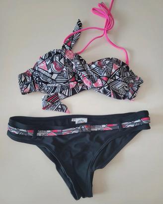 costume Bikini nero e fucsia, Scorpion Bay