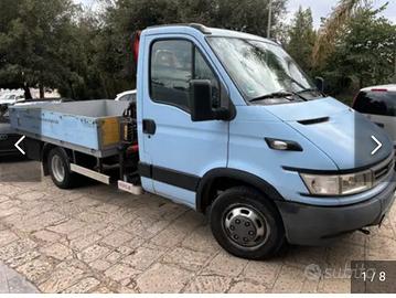 Iveco Daily 45 c 14 con gru