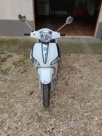 Motorino Piaggio Liberty 50