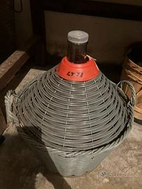 Damigiane 28 litri e 23 litri