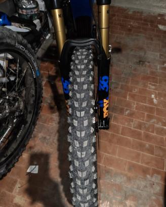 e-bike giant trance sx e batteria 500wh