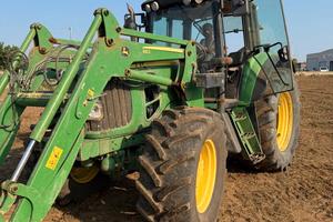Trattore John Deere 6530 Premium