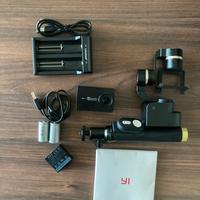 Action Camera YI 4K, nera con Gimabl e valigetta