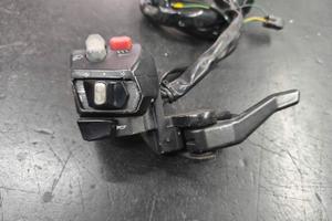 USATO 00135271 COMMUTATORE LUCI SX KYMCO AK 550 20