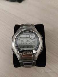 Orologio digitale Casio W-752