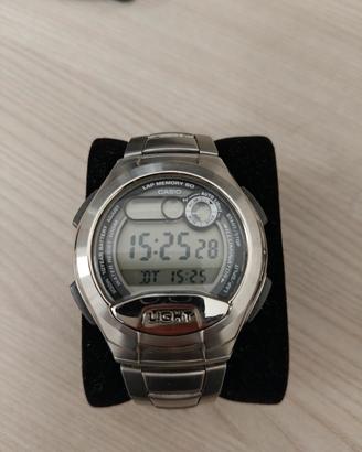 Orologio digitale Casio W-752
