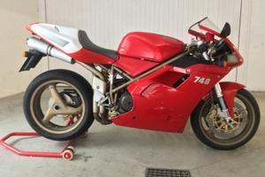 Ducati 748
