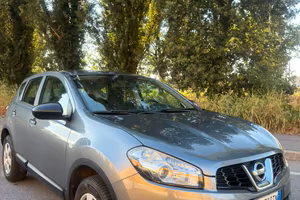 Nissan Qashqai 1.6 benzina - 2011