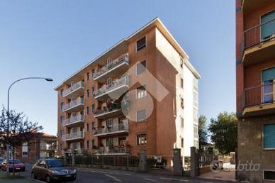 3 LOCALI A GRUGLIASCO