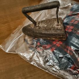 ferro da stiro anni 40 