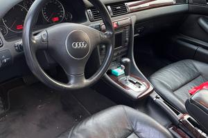 AUDI A6 2ª serie - 2003