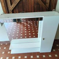 Specchio con mobiletto per bagno